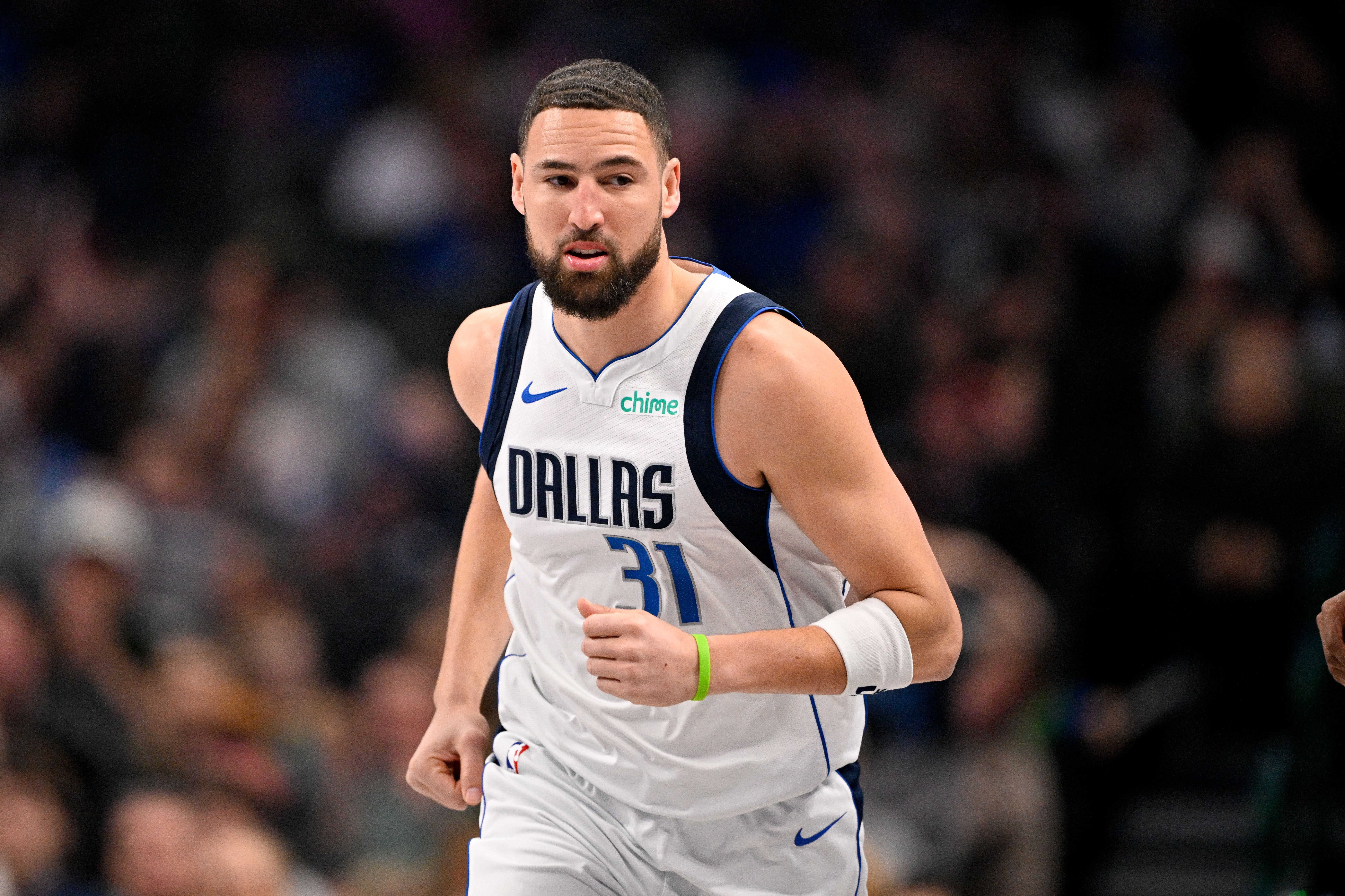 差一点意思！克莱9中3得9分2板  三分7中3&amp;末节两记三分来晚了点